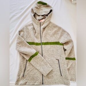 Ibex Merino Wool Women's  Beige  with green stripes hoodie sweater jacket
